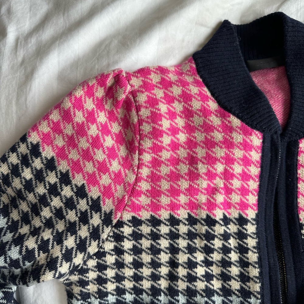 J. CREW Size XS/S Wool Houndstooth Sweater Navy Cream Fuchsia Pink Gold Zipper - Picture 4 of 4